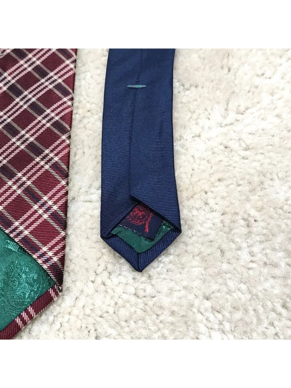 Tommy Hilfiger Plaid Necktie Silk Tartan Check Crest Woven Vintage USA Made VGC